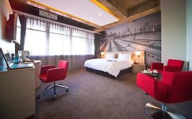 Reef Hotel Johannesburg 4*